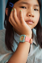Mini Kyomo sustainable kids watch in Bubble Gum