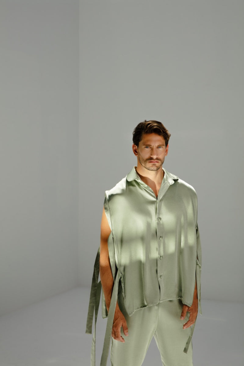 Aura Shirt in Basil Light Satin