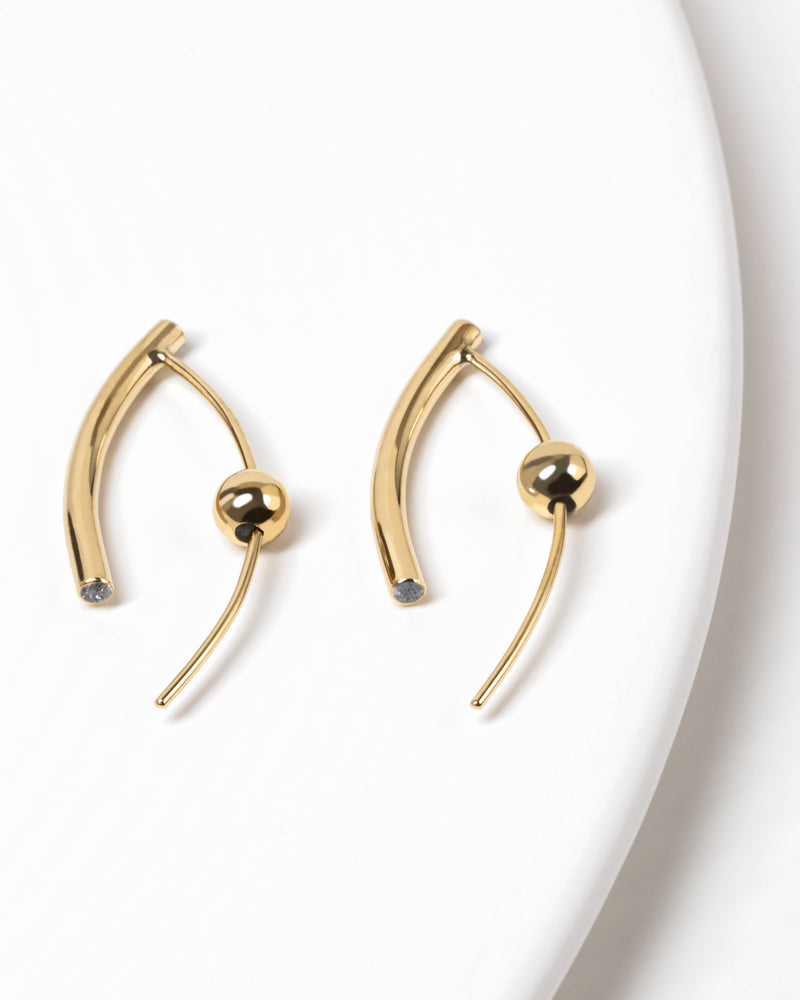 Pia Dot Sapphire Earrings in Gold
