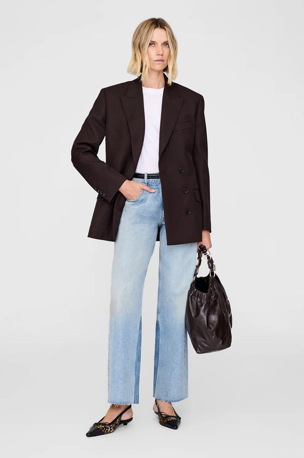 Arethra Blazer